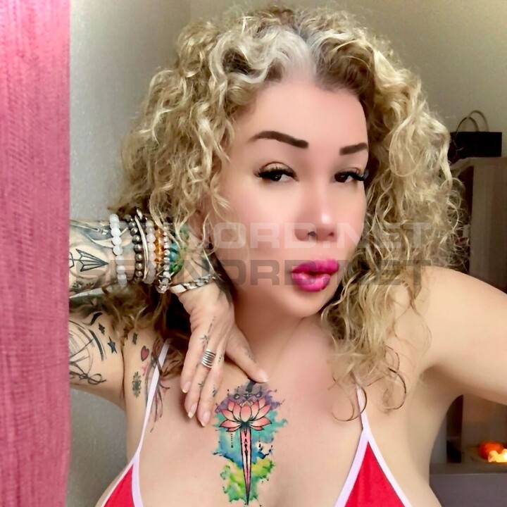 Trans Katrina Top Service-Fair-Girls