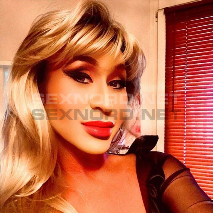 Trans Roxy deutsch-Lübeck