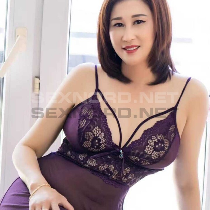 Mimi Av-Fair-Girls